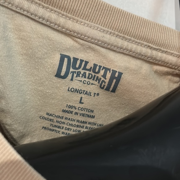 Duluth trading Company, men’s size large, long tail - Picture 3 of 8